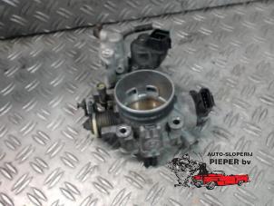 Gebruikte Gasklephuis Kia Sorento I (JC) 3.5 V6 24V Prijs € 78,75 Margeregeling aangeboden door Autosloperij Pieper BV