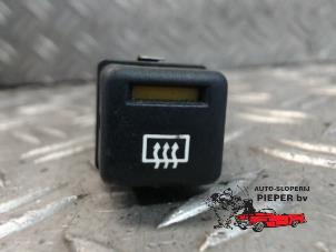 Begagnade Uppvärmningsbrytare, bakruta Opel Calibra 2.5 V6 24V Pris € 10,50 Marginaltabell erbjuds av Autosloperij Pieper BV