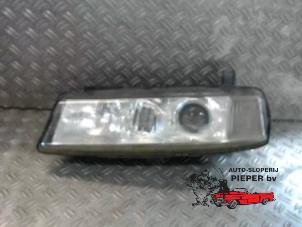 Begagnade Strålkastare, vänster Opel Calibra 2.5 V6 24V Pris € 36,75 Marginaltabell erbjuds av Autosloperij Pieper BV