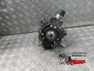 Gebruikte Dieselpomp Opel Vivaro 2.0 CDTI Prijs op aanvraag aangeboden door Autosloperij Pieper BV