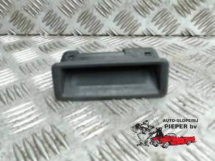 Begagnade Spak, baklucka BMW 3 serie (E90) 318i 16V Pris € 21,00 Marginaltabell erbjuds av Autosloperij Pieper BV