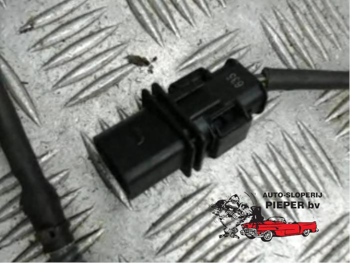 Lambdasond från en Audi A4 Avant Quattro (B7) 2.0 TFSI 20V 2005