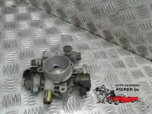 Gebruikte Gasklephuis Toyota Corolla (E12) 1.6 16V VVT-i Prijs € 78,75 Margeregeling aangeboden door Autosloperij Pieper BV