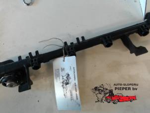 Gebruikte Common rail (Injectie) Ford Fiesta 6 (JA8) Prijs € 36,75 Margeregeling aangeboden door Autosloperij Pieper BV