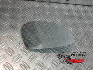 Begagnade Spegelglas, höger Seat Cordoba (6L2) 1.4 16V Pris på förfrågan erbjuds av Autosloperij Pieper BV