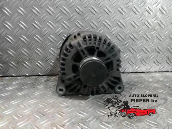 Dynamo från en Fiat Scudo (270) 2.0 D Multijet 2008