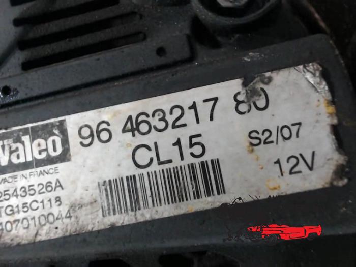 Dynamo från en Fiat Scudo (270) 2.0 D Multijet 2008