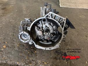 Begagnade Växellåda Volkswagen Golf IV (1J1) 2.3 V5 GTI Pris € 315,00 Marginaltabell erbjuds av Autosloperij Pieper BV