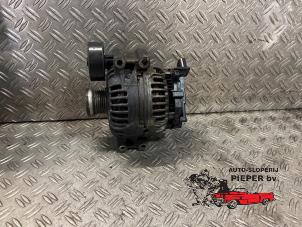 Begagnade Dynamo BMW 3 serie (E90) 318i 16V Pris på förfrågan erbjuds av Autosloperij Pieper BV