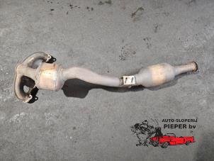 Begagnade Avgasgrenrör + katalysator Mercedes B (W245) 1.5 B-150 16V Pris på förfrågan erbjuds av Autosloperij Pieper BV