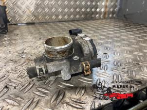 Begagnade Spjällhus Opel Corsa D 1.2 16V Pris på förfrågan erbjuds av Autosloperij Pieper BV