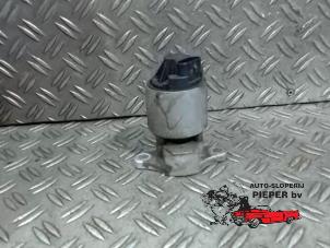 Begagnade EGR-ventil Chevrolet Captiva (C100) 2.4 16V 4x4 Pris på förfrågan erbjuds av Autosloperij Pieper BV