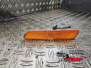 Begagnade Reflektor, stötfångare, höger bak Volvo S40 (VS) 1.8 16V Pris på förfrågan erbjuds av Autosloperij Pieper BV