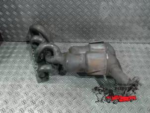 Gebruikte Uitlaatspruitstuk + katalysator BMW 3 serie Touring (E91) 320i 16V Prijs op aanvraag aangeboden door Autosloperij Pieper BV