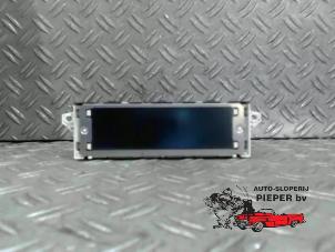 Gebruikte Display Interieur Peugeot 308 SW (4E/H) 1.6 HDi 16V Prijs op aanvraag aangeboden door Autosloperij Pieper BV