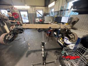 Begagnade Bakre drivaxel Renault Clio II (BB/CB) 1.4 16V Pris på förfrågan erbjuds av Autosloperij Pieper BV