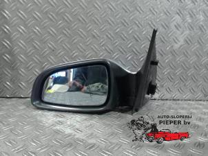 Używane Lusterko zewnetrzne lewe Opel Astra H (L48) 1.6 16V Twinport Cena na żądanie oferowane przez Autosloperij Pieper BV