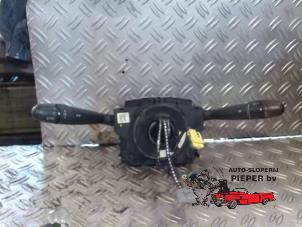 Begagnade Spak, rattstång Peugeot 307 (3A/C/D) 2.0 16V Pris € 131,25 Marginaltabell erbjuds av Autosloperij Pieper BV