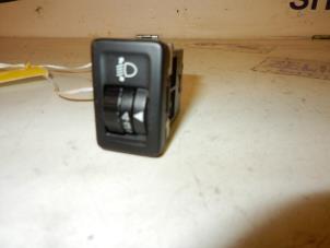 Begagnade Brytare, AIH strålkastare Opel Agila (B) 1.2 16V Pris på förfrågan erbjuds av Zelissen V.O.F. autodemontage