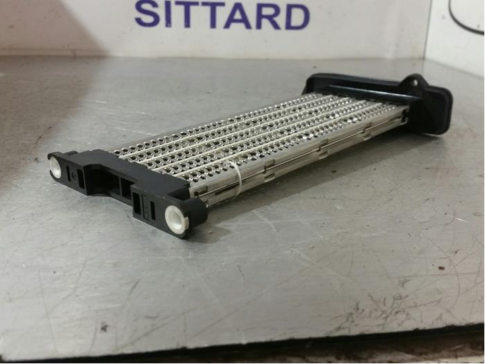 Värmeelement från en Vauxhall Movano Combi 2.3 BiTurbo 16V FWD 2017