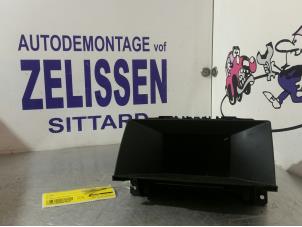 Begagnade Navigeringsdisplay Opel Astra H (L48) 1.6 16V Twinport Pris € 152,25 Marginaltabell erbjuds av Zelissen V.O.F. autodemontage