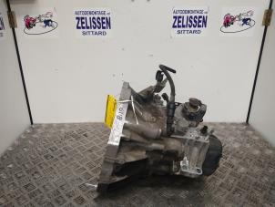 Begagnade Växellåda Suzuki SX4 (EY/GY) 1.6 16V VVT Comfort,Exclusive Autom. Pris € 472,50 Marginaltabell erbjuds av Zelissen V.O.F. autodemontage