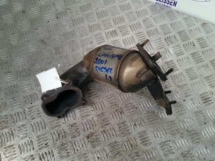 Katalytisk avgasrenare från en Mitsubishi Carisma 2001
