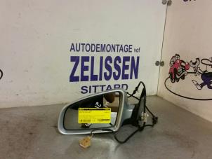 Gebruikte Buitenspiegel links Audi A4 (B6) 2.0 20V Prijs € 47,25 Margeregeling aangeboden door Zelissen V.O.F. autodemontage
