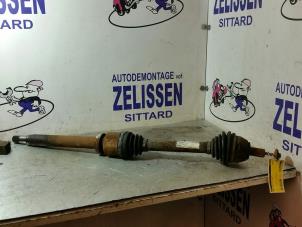 Gebruikte Steekas rechts-voor Ford C-Max (DM2) 2.0 TDCi 16V Prijs € 52,50 Margeregeling aangeboden door Zelissen V.O.F. autodemontage