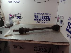 Begagnade Drivaxel, höger fram BMW 3 serie (E46/4) 320i 24V Pris € 52,50 Marginaltabell erbjuds av Zelissen V.O.F. autodemontage