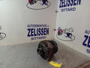 Gebruikte Dynamo Mercedes S (W220) 3.2 S-320 18V Prijs € 78,75 Margeregeling aangeboden door Zelissen V.O.F. autodemontage