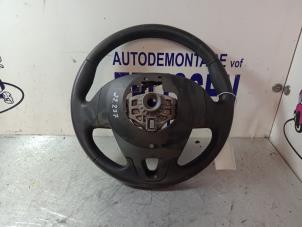 Gebruikte Stuurwiel Renault Megane III Grandtour (KZ) 1.4 16V TCe 130 Prijs € 78,75 Margeregeling aangeboden door Zelissen V.O.F. autodemontage