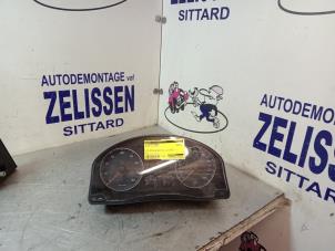 Gebruikte Instrumentenpaneel Volkswagen Eos (1F7/F8) 1.6 FSI 16V Prijs € 131,25 Margeregeling aangeboden door Zelissen V.O.F. autodemontage