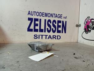 Gebruikte Module Airbag Peugeot 308 (4A/C) 1.6 16V THP 150 Prijs € 89,25 Margeregeling aangeboden door Zelissen V.O.F. autodemontage