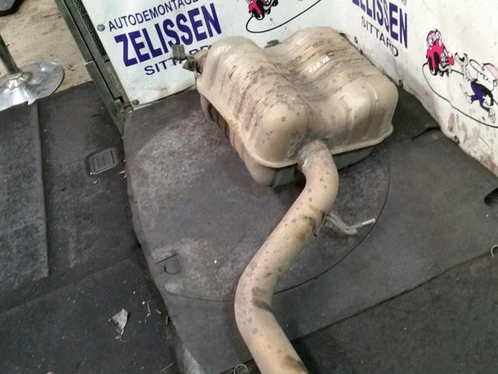 Avgassystem (komplett) från en BMW 7 serie (E65/E66/E67) 730d,Ld 3.0 24V 2006