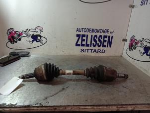 Gebruikte Aandrijfas links-voor Fiat Fiorino (225) 1.3 JTD 16V Multijet Prijs € 78,75 Margeregeling aangeboden door Zelissen V.O.F. autodemontage