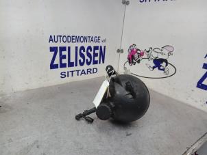 Begagnade Expansionskärl Mercedes A (W169) 2.0 A-180 CDI 16V 5-Drs. Pris € 26,25 Marginaltabell erbjuds av Zelissen V.O.F. autodemontage