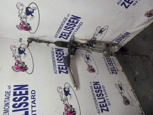 Begagnade Servostyrningsbox Opel Movano (4A1; 4A2; 4B2; 4B3; 4C2; 4C3) 2.5 CDTI Pris € 582,75 Marginaltabell erbjuds av Zelissen V.O.F. autodemontage