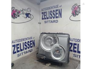 Begagnade Strålkastare, höger Landrover Range Rover III (LM) 2.9 TD6 24V Pris € 414,75 Marginaltabell erbjuds av Zelissen V.O.F. autodemontage