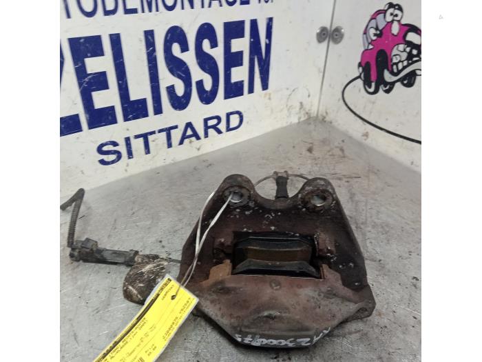 Bakre bromsok, höger från en Mercedes-Benz ML I (163) 270 2.7 CDI 20V 2005