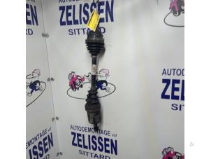 Gebruikte Steekas links-voor BMW X3 (E83) 2.5 24V Prijs € 152,25 Margeregeling aangeboden door Zelissen V.O.F. autodemontage