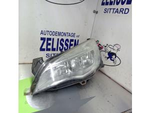 Begagnade Strålkastare, vänster Opel Astra J (PC6/PD6/PE6/PF6) 1.6 16V Pris € 204,75 Marginaltabell erbjuds av Zelissen V.O.F. autodemontage