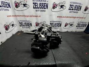 Begagnade Växellåda Volkswagen Polo V (6R) 1.2 TDI 12V BlueMotion Pris € 288,75 Marginaltabell erbjuds av Zelissen V.O.F. autodemontage