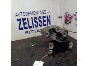 Gebruikte Motorsteun Fiat Ducato (250) 2.2 D 100 Multijet Euro 4 Prijs € 36,75 Margeregeling aangeboden door Zelissen V.O.F. autodemontage