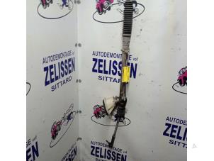 Używane Przekladnia kierownicza Renault Modus/Grand Modus (JP) 1.2 16V Quickshift Cena € 89,25 Procedura marży oferowane przez Zelissen V.O.F. autodemontage