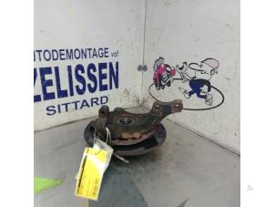 Begagnade Främre upphängning, höger Opel Corsa C (F08/68) 1.0 12V Pris € 42,00 Marginaltabell erbjuds av Zelissen V.O.F. autodemontage