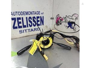 Gebruikte Combischakelaar Stuurkolom Opel Frontera (6B) 2.2i 16V Prijs € 99,75 Margeregeling aangeboden door Zelissen V.O.F. autodemontage