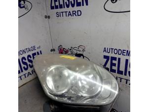 Begagnade Strålkastare, höger Fiat Doblo Cargo (263) 1.3 MJ 16V Euro 4 Pris € 84,00 Marginaltabell erbjuds av Zelissen V.O.F. autodemontage