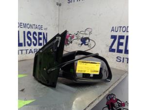 Begagnade Skärmspegel, höger Volkswagen Polo IV (9N1/2/3) 1.2 12V Pris € 31,50 Marginaltabell erbjuds av Zelissen V.O.F. autodemontage