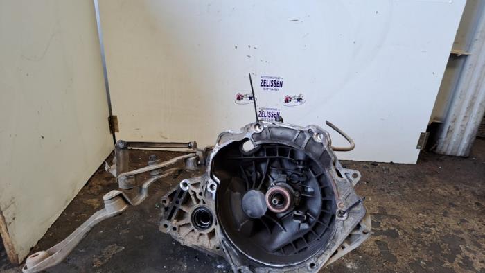 Växellåda från en Opel Combo (Corsa C) 1.3 CDTI 16V 2008